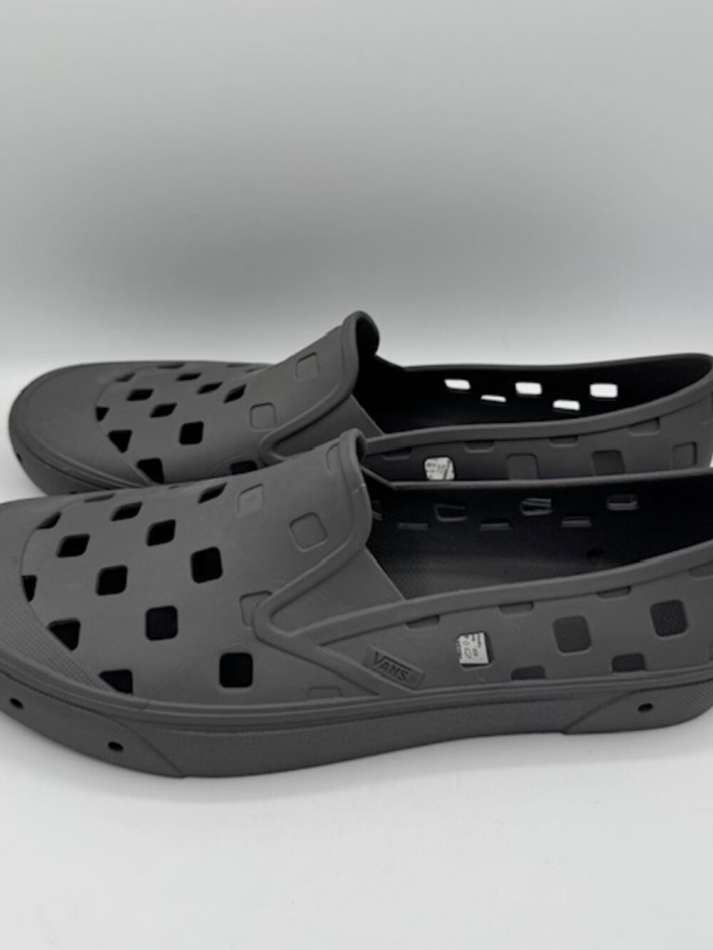 Vans UA Trek Slip-On Shoes Gray Men's 13